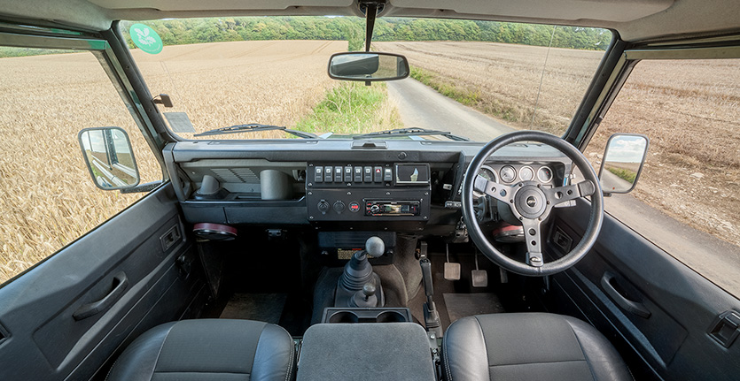 Land Rover Defender Inside