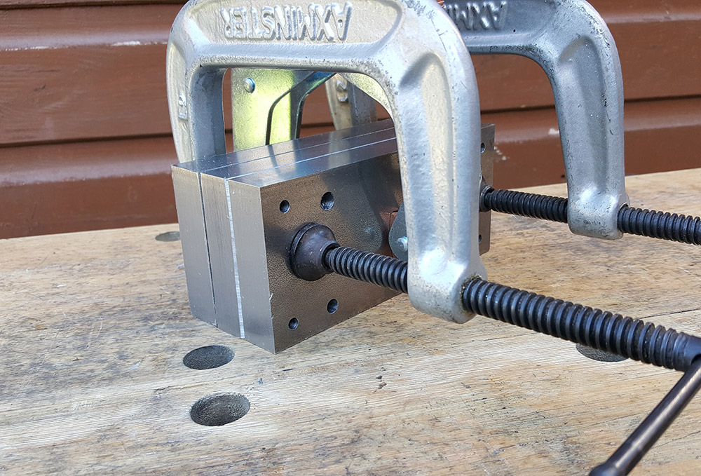 Clamps on the block