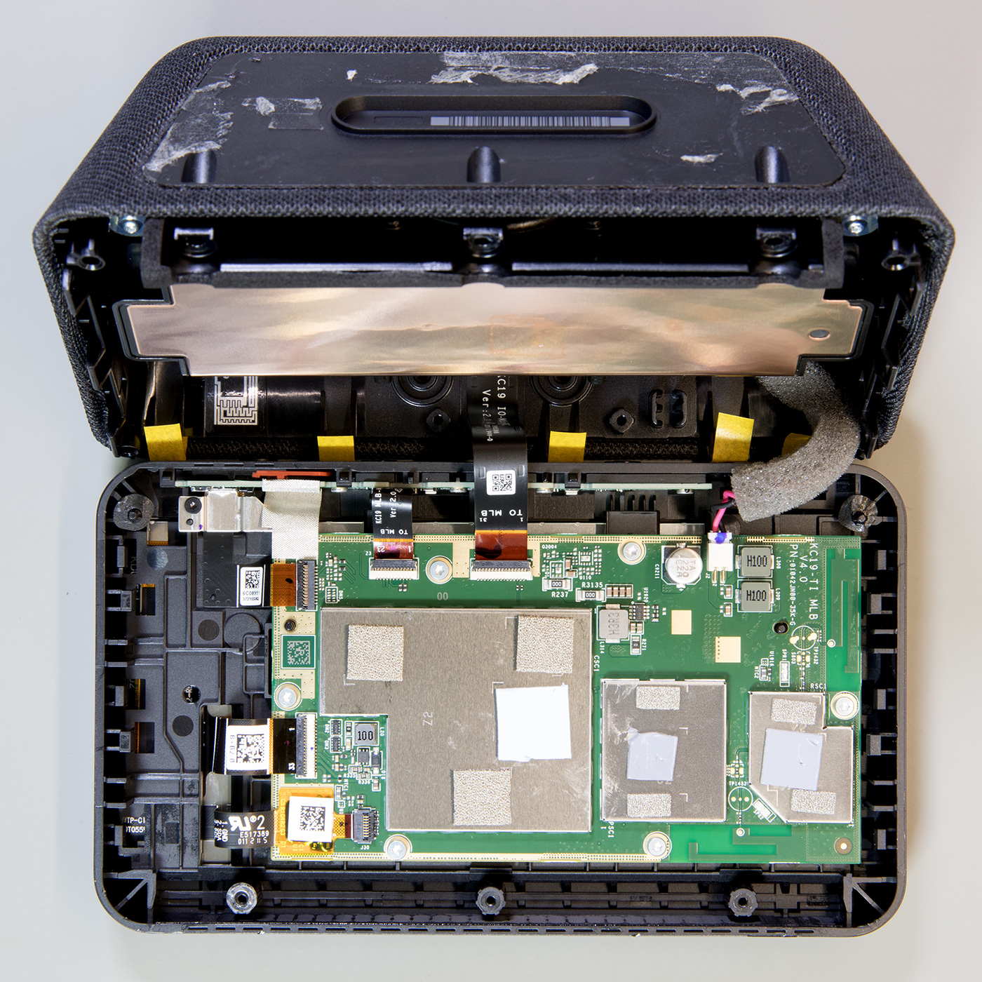 Amazon Echo Show 5 2nd Gen Smart Display Teardown Amazon Echo Show 5 2nd Gen Smart Display Teardown