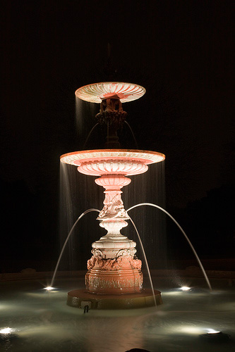 Photo of fountain long exposure