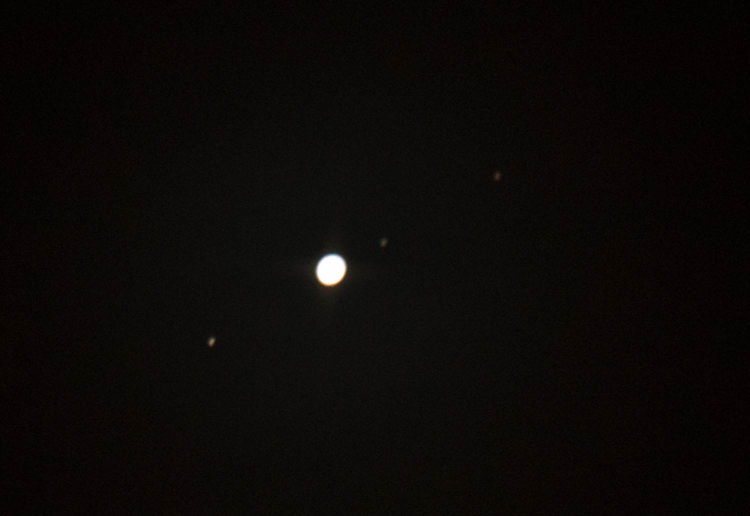 Photo of jupiter and moons