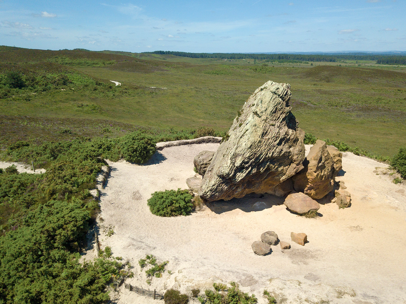 Agglestone Rock