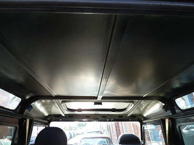 Land rover roof lining removed