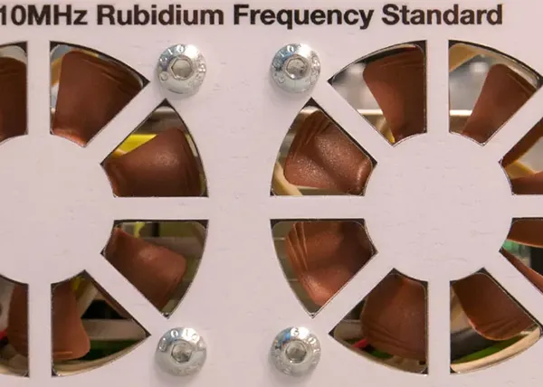 thumbnail image 2 of 10MHz Distribution Amplifier - 8 Port Frequency Standard Reference Distributor 2 of 4