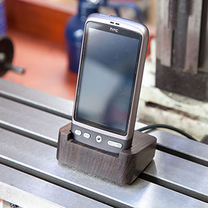 Blog post for HTC Desire Custom Wood Dock
